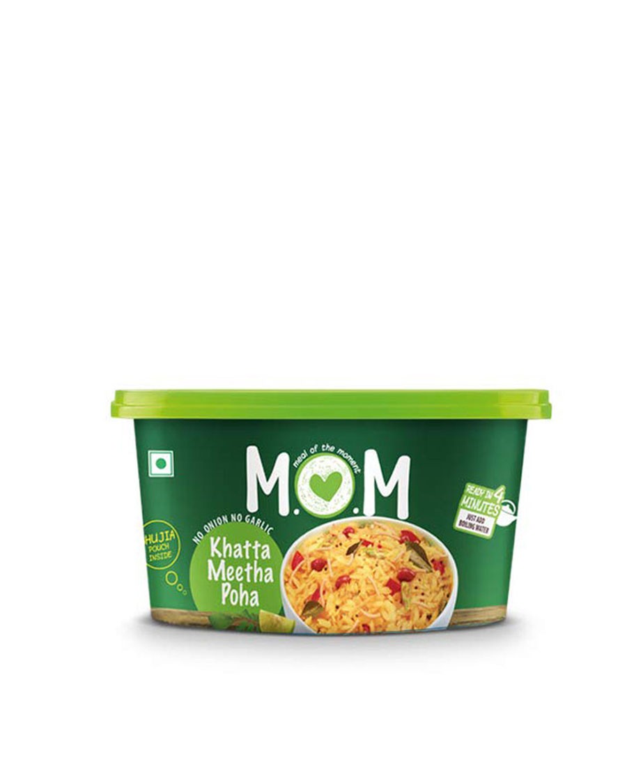 Moms Khatta Meetha Poha Tube  87gm