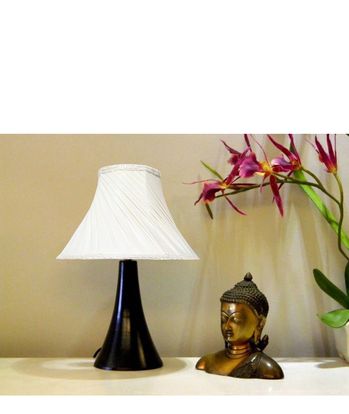 RDC Black Conical Stand Table Lamp with 10 Inches Round Slanting Pleated Cream with Lace Border Lamp Shade