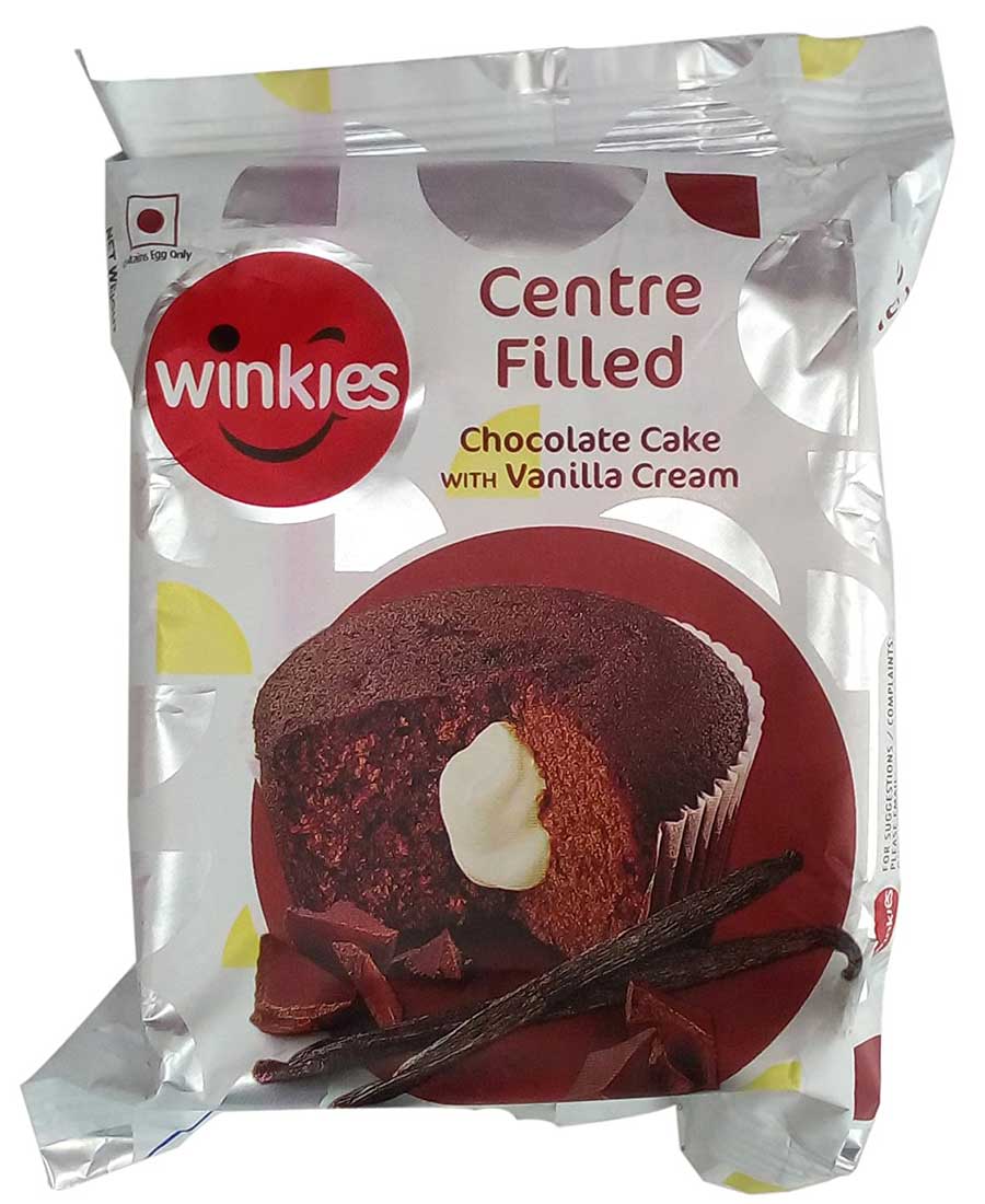 Winkies Centre Filled Chocolate and Vanilla Cake 