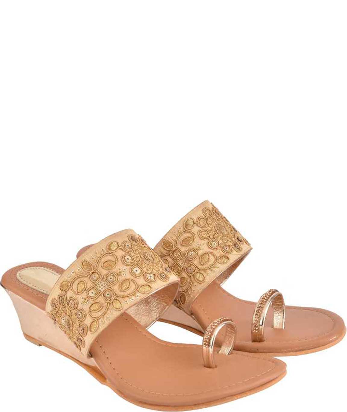 WOMENS GOLD WEDGE